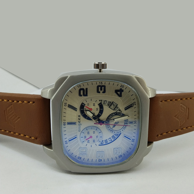 ساعت مچی عقربه‌ای مردانه اوگس مدل اسپرت کد gh24