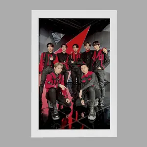 تابلو خندالو مدل گروه انهایپن ENHYPEN  کد 21980