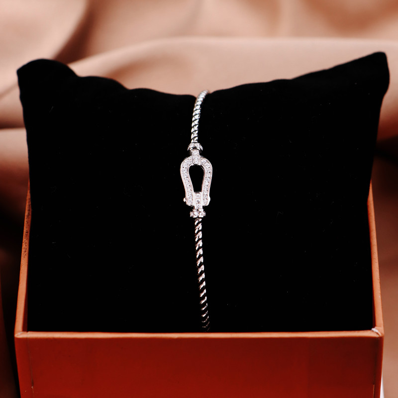 دستبند النگویی نقره زنانه جی تی ای مدل G_156