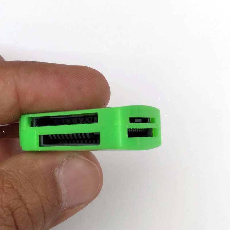 کارت‌خوان مدل USB-R111