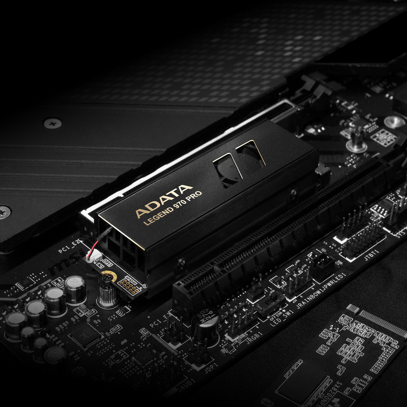 اس اس دی اینترنال ای دیتا مدل LEGEND 970 Pro  ظرفیت دو ترابایت