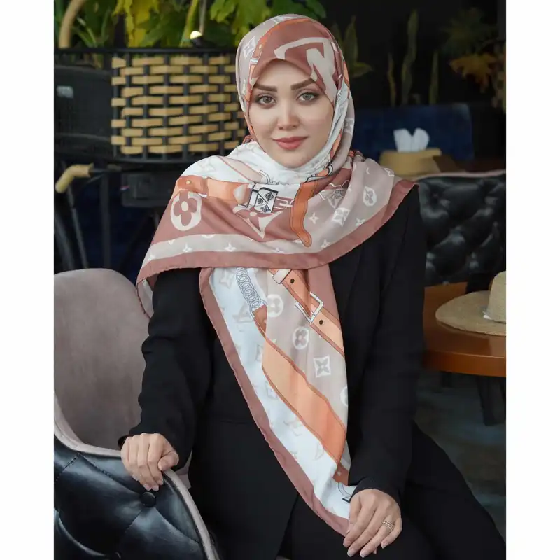 روسری زنانه مدل نخی طرح زنجیری کد 2852