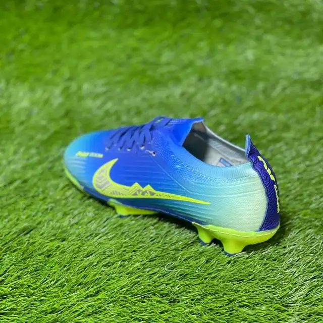 کفش فوتبال پسرانه مدل استوک درا ساقدار