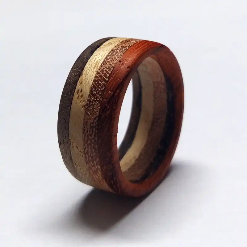 انگشتر سورئال دیزاین مدل Rainbow