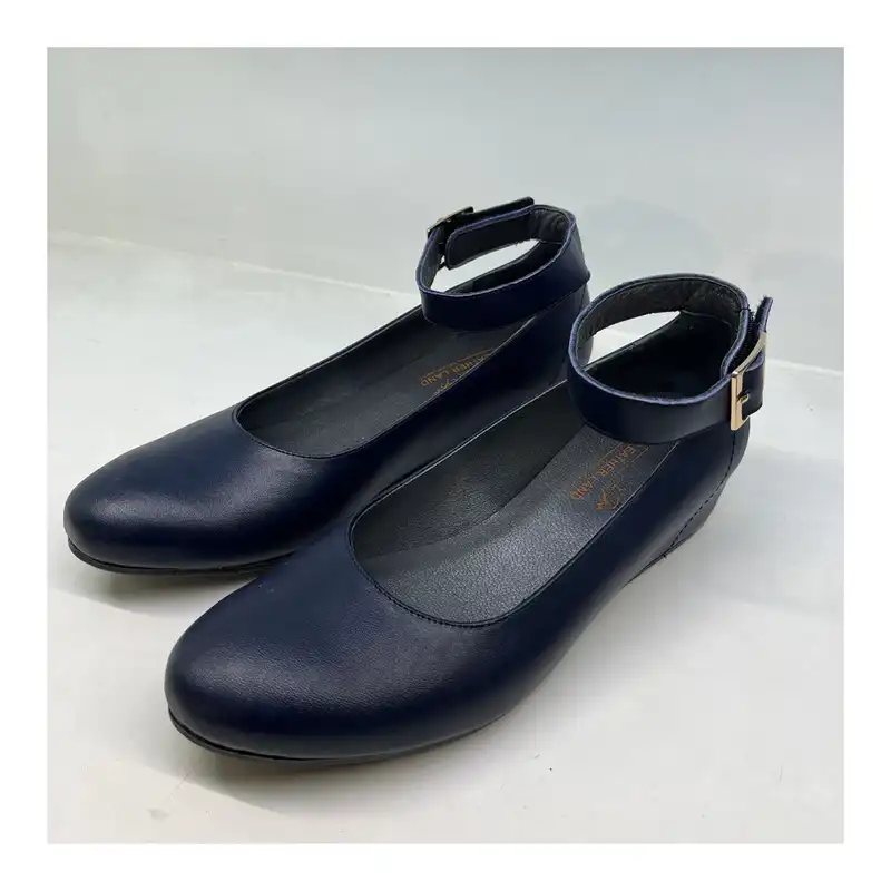 کفش روزمره زنانه سرزمین چرم کد 1546 رنگ سرمه ای