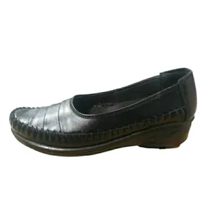 کفش روزمره زنانه مدل بلوبر