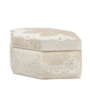 جعبه هدیه مخملی کد A119