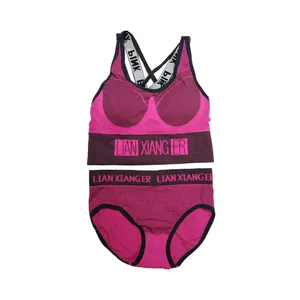  ست نیم تنه و شورت ورزشی زنانه مدل 5777