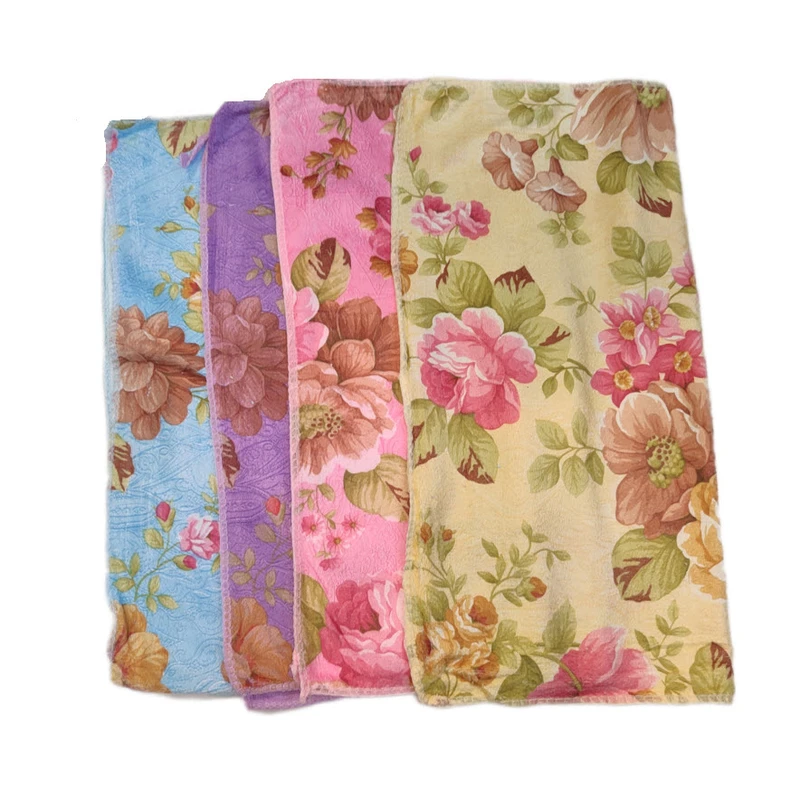 دستمال نظافت مدل گلدار کد 40  مجموعه 4 عددی