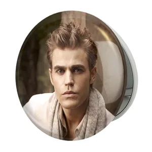 آینه جیبی خندالو طرح استفان سالواتوره خاطرات یک خون آشام  The Vampire Diaries  مدل تاشو کد 23674 