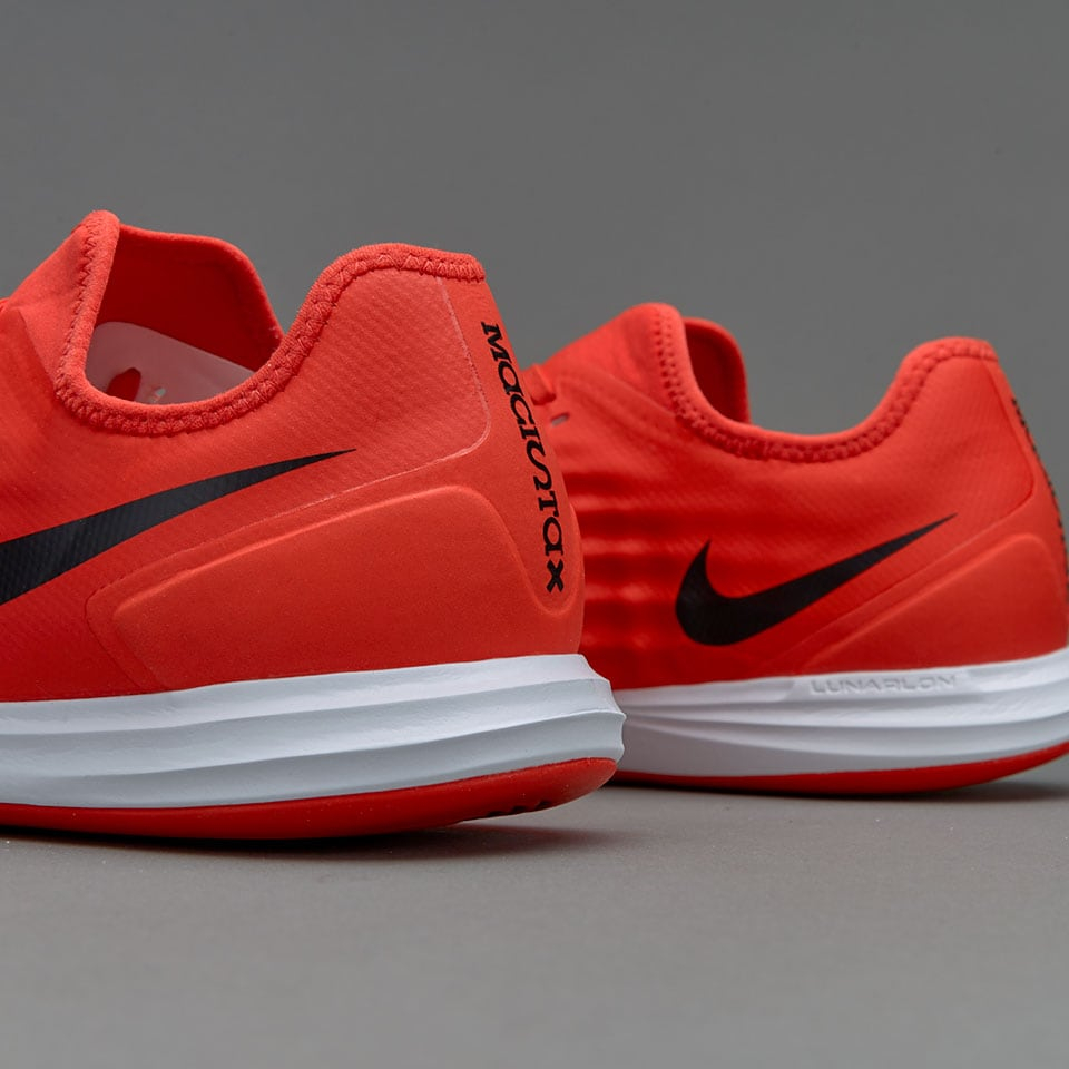 Nike MagistaX Finale II IC