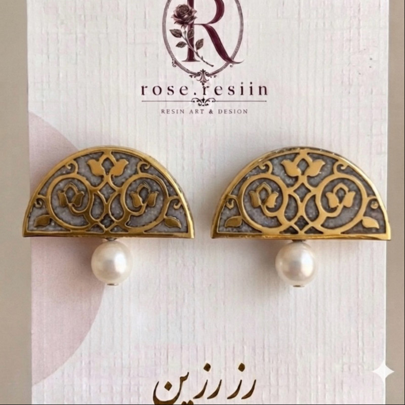 گوشواره دست دوز زنانه رز رزین مدل نقش کهن