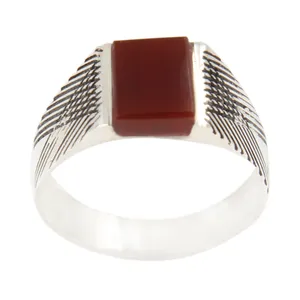 انگشتر نقره زنانه بازرگانی میلادی مدل عقیق رکاب دست ساز سیاه قلم کد AW_496