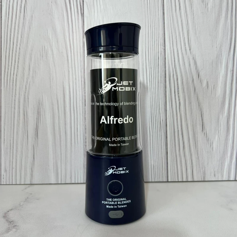 عکس شماره 12 : شیکر شارژی جت موبیکس مدل alfredo گنجایش 0.45 لیتر