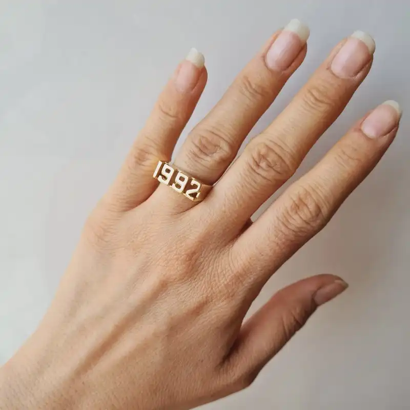 انگشتر مدل سال میلادی 1992