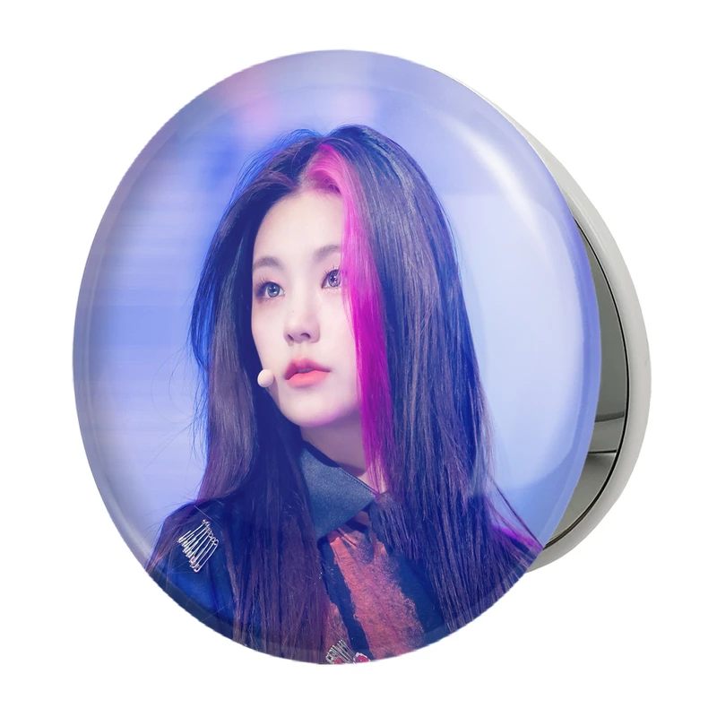 آینه جیبی خندالو طرح یجی گروه ایتزی ITZY مدل تاشو کد 20204 