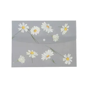 پوشه دکمه دار سم طرح بابونه