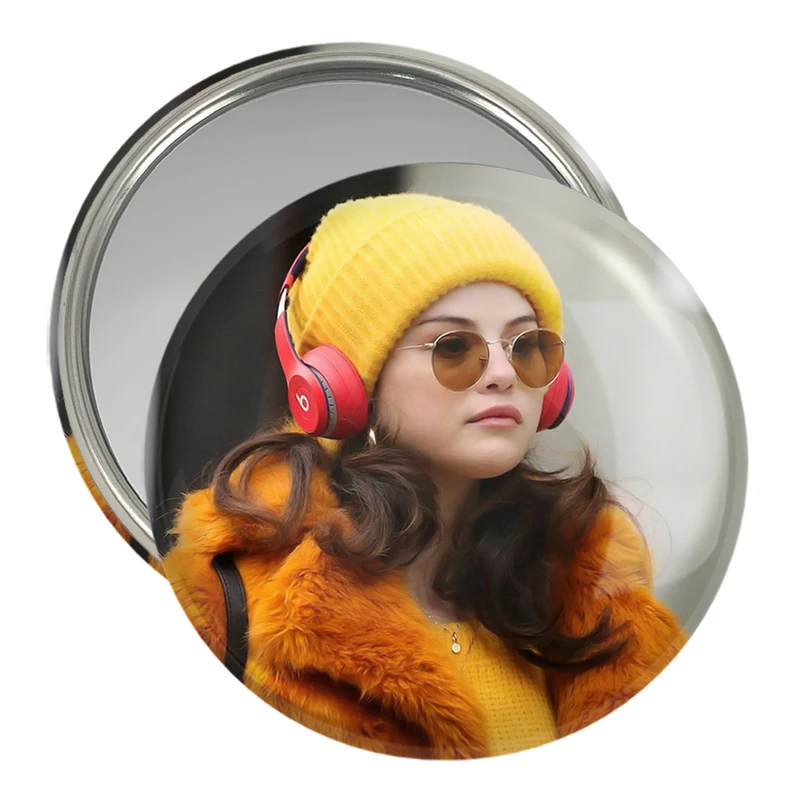 آینه جیبی خندالو مدل سلنا گومز Selena Gomez  کد 19199