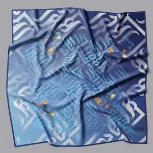 روسری زنانه مدل نخی طرح مرغ بهاری