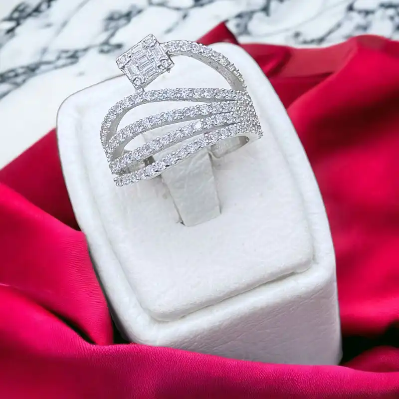 انگشتر نقره زنانه مدل چهار ردیف امرالدکات کد rzh-0207