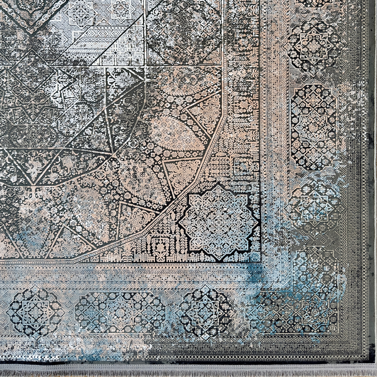 فرش ماشینی الماس کویر کلکسیون ورسای کد 1.00105 زمینه فیلی