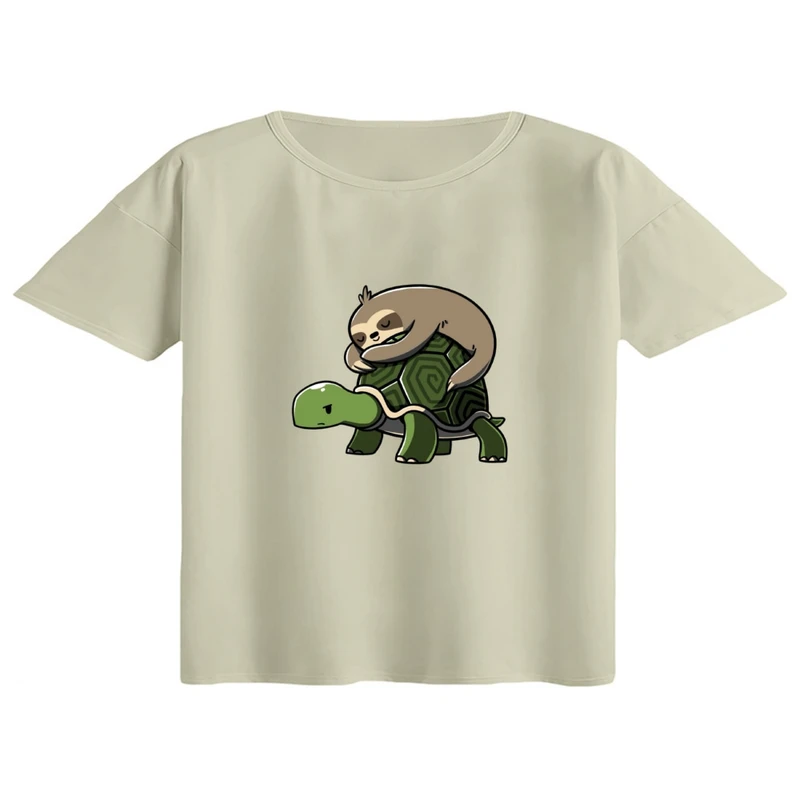 کراپ تی‌شرت آستین کوتاه زنانه مدل لاکپشت و تنبل