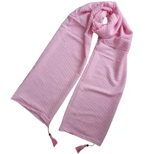 شال زنانه مدل نخی ساده پلیسه منگوله دار کد 125