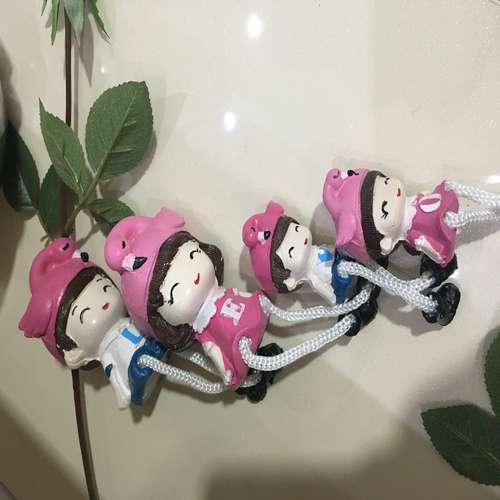 مجسمه سفالی طرح لاو کد 021 مجموعه 4 عددی