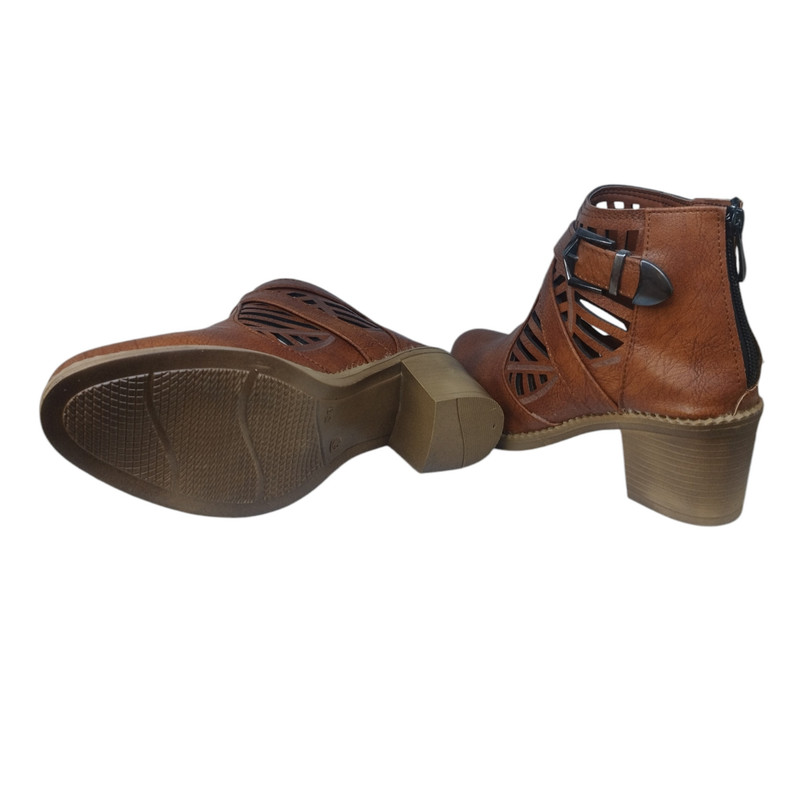 کفش زنانه مدل NGD 403 بیاله رنگ عسلی