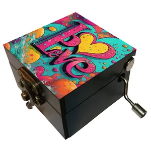 جعبه موزیکال مدل هندلی طرح عشق love قلب کد 2009