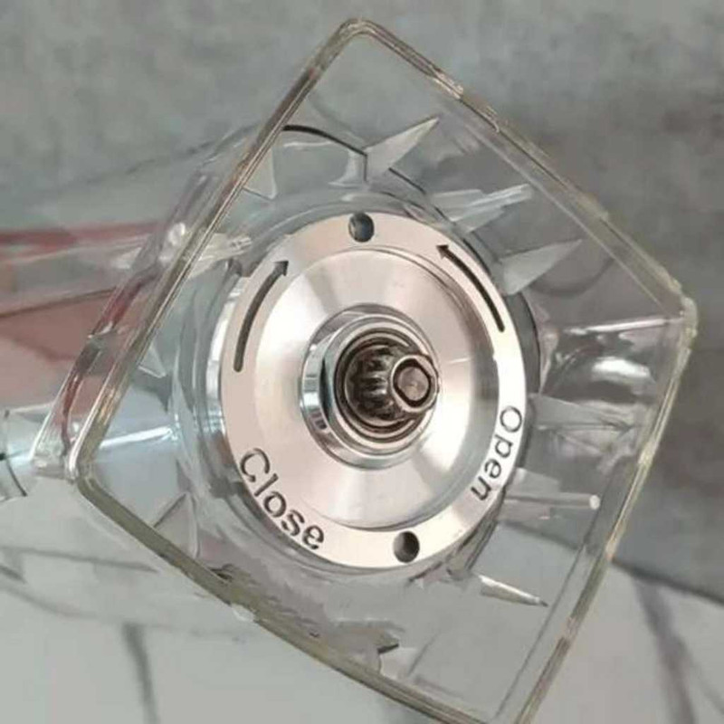 مخلوط کن 2.5 لیتر لیتری ولف مدل WF-3119 هشت تیغ