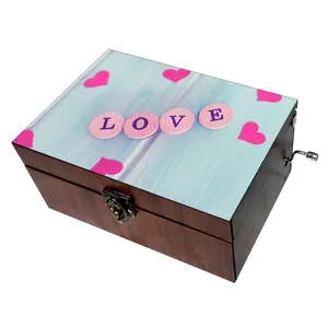 جعبه موزیکال مدل LOVE کد B055