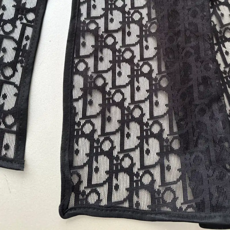 شال زنانه مدل توری برجسته مجلسی کد 1