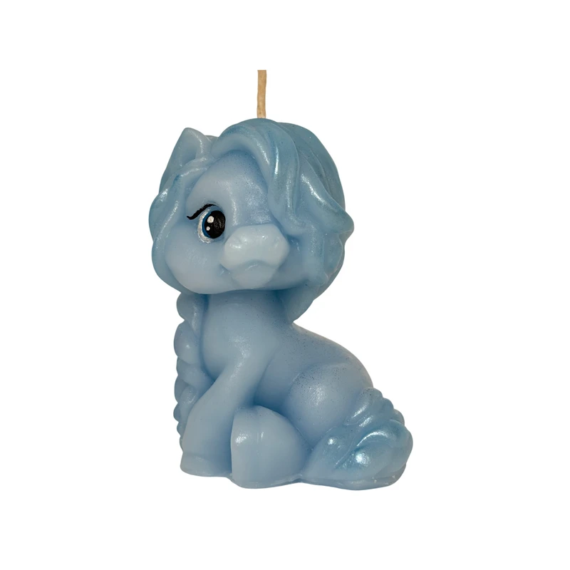 شمع دست‌ساز بدون‌بو مدل اسب طرح عید نوروز زمان اتمام 20 ساعت