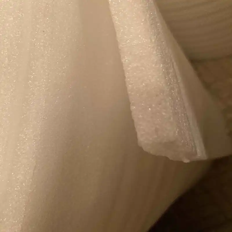 فوم پلی اتیلن مدل ضخیم کد 11mM طول 6 متر