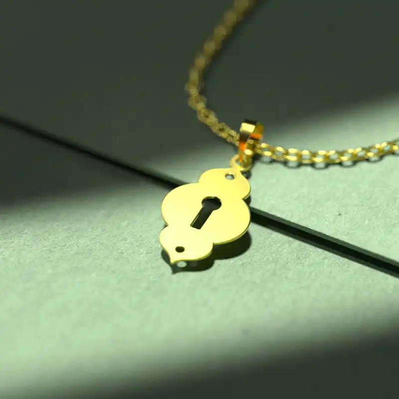 گردنبند طلا 18 عیار زنانه مدوپد مدل قفل کد F3-1-1148