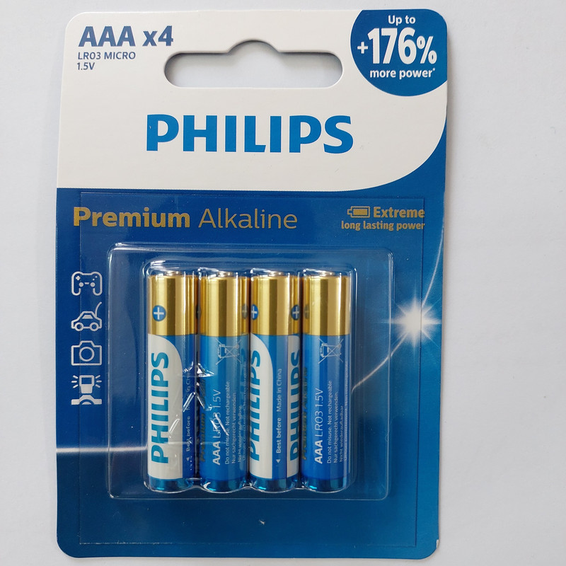 تصویر باتری نیم قلمی فیلیپس مدل Premium Alkaline LR03M4B بسته چهار عددی