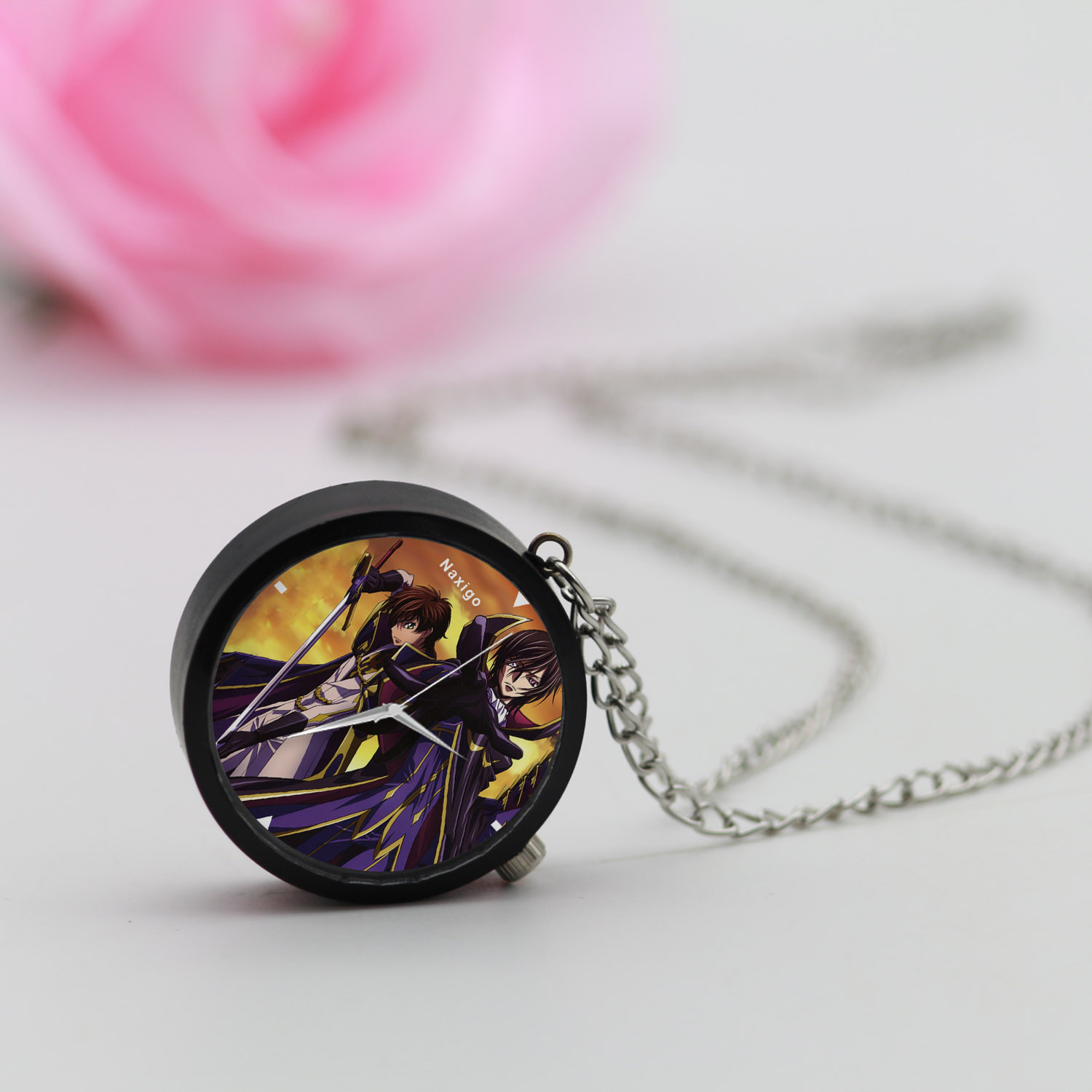 ساعت گردنبندی عقربه ای ناکسیگو مدل انیمه Code Geass کد NF13416 ساعت گردنبندی عقربه ای ناکسیگو مدل انیمه Code Geass کد NF13416