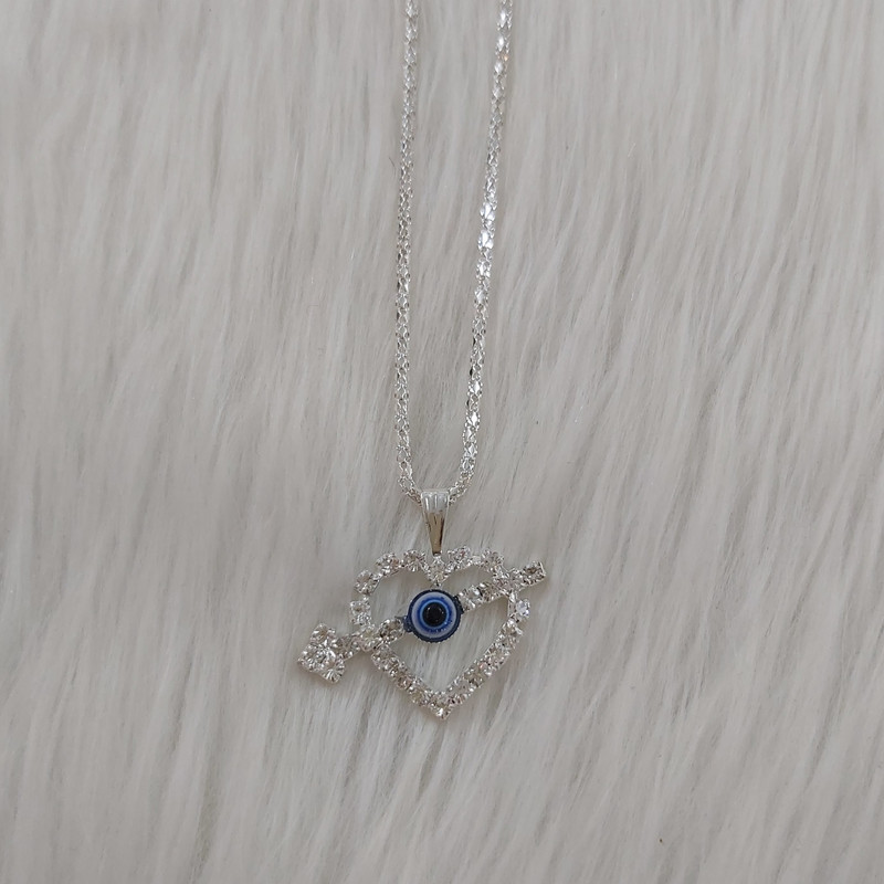 گردنبند دخترانه مدل چشم زخم طرح تیر و قلب عاشق کد chzkh110