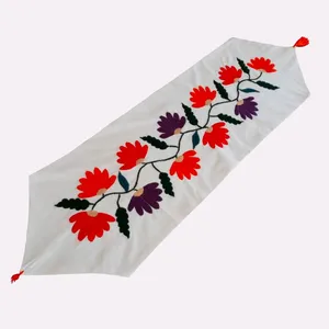رومیزی مدل گل بهاری کد 009