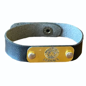 دستبند مردانه کد V2