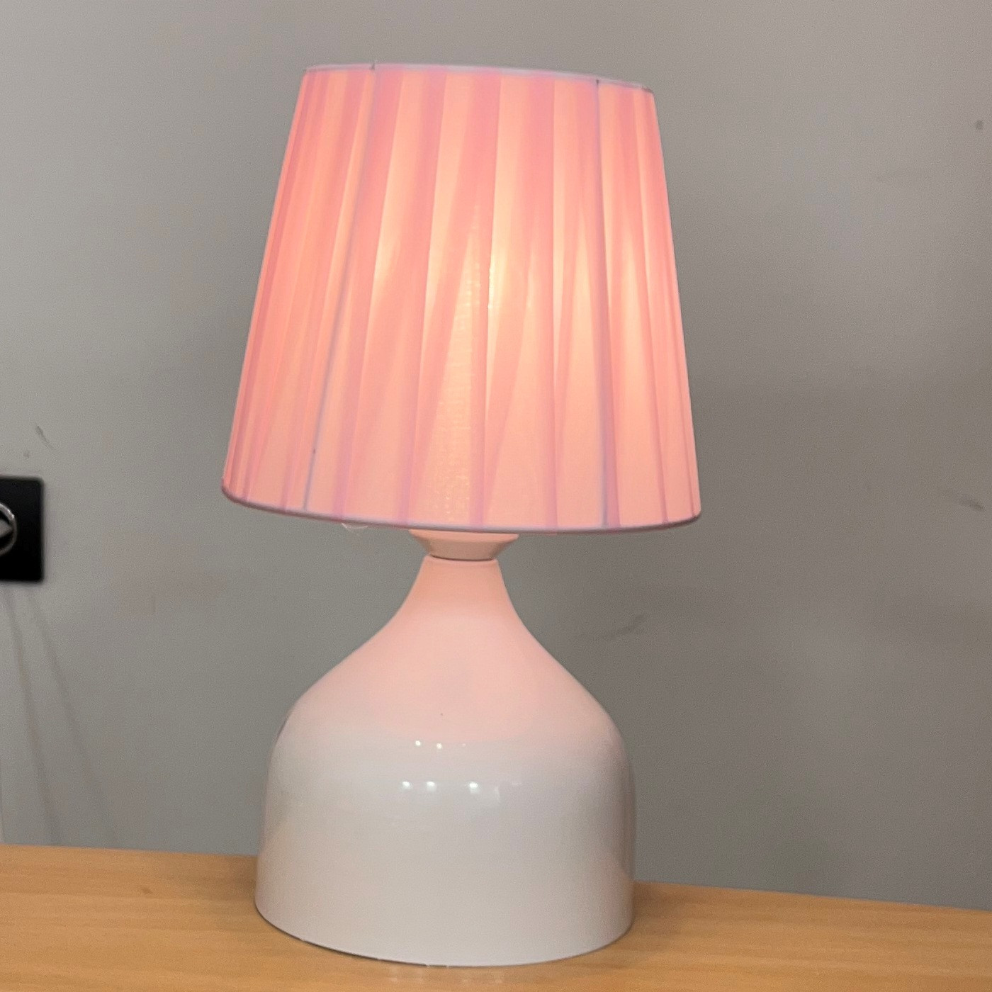 آباژور رومیزی نورهام مدل NHM-LU100W-21