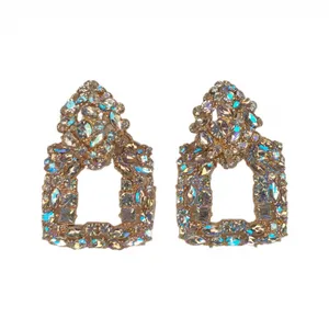 گوشواره زنانه سواروسکی مدل Swan کد T28320