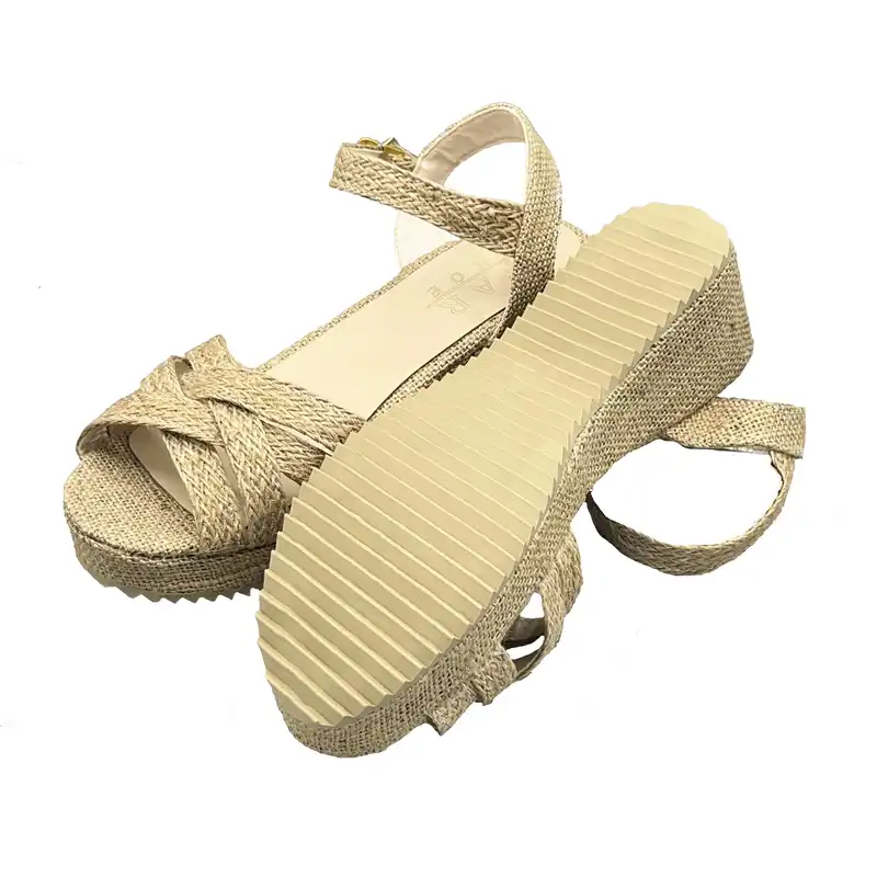 صندل زنانه مدل پنجه بافتی کنفی