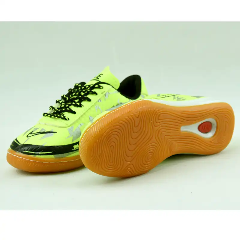 کفش فوتسال بچگانه مدل المپیاد کد C-8024