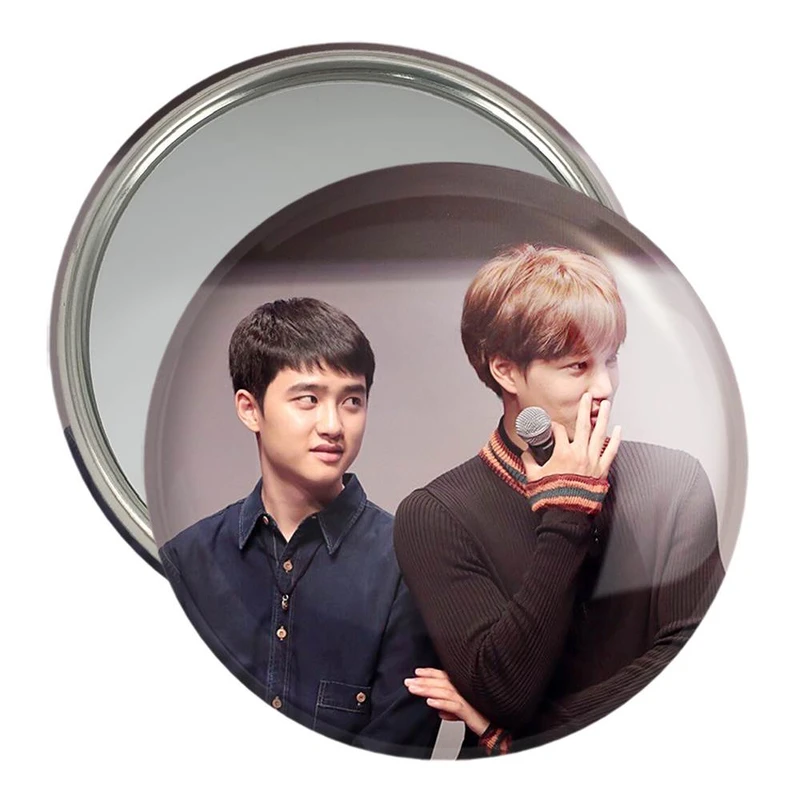 آینه جیبی خندالو مدل گروه اکسو EXO  کد 13566