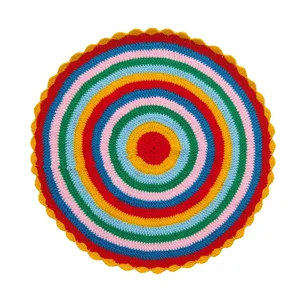 رومیزی بافتنی طرح رنگین کمان