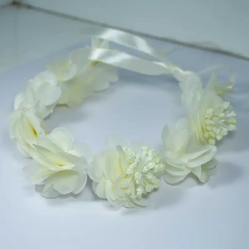 هدبند نوزادی مدل پری رنگ شیری