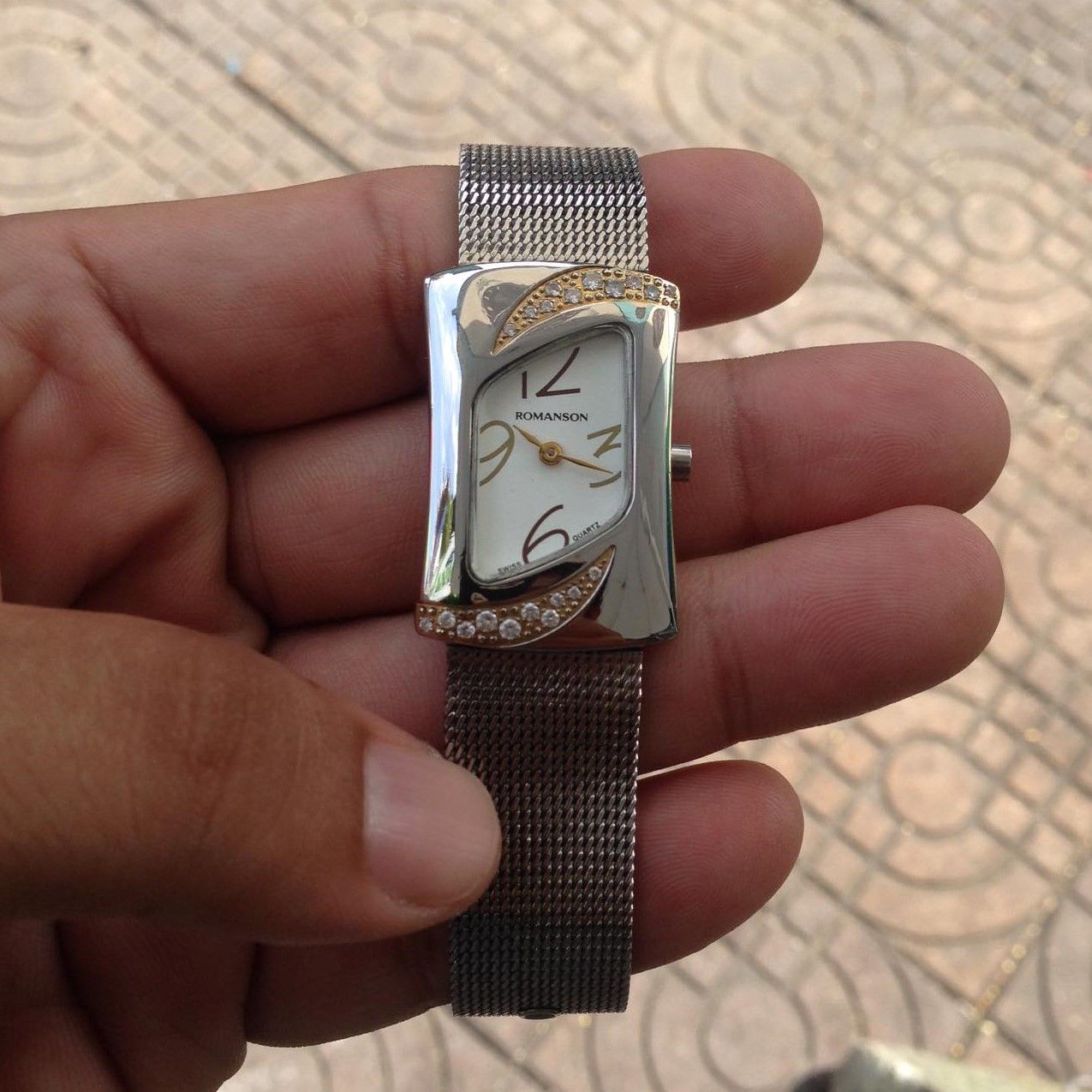 ساعت مچی عقربه ای زنانه رومانسون مدل RM0388QL -  - 2