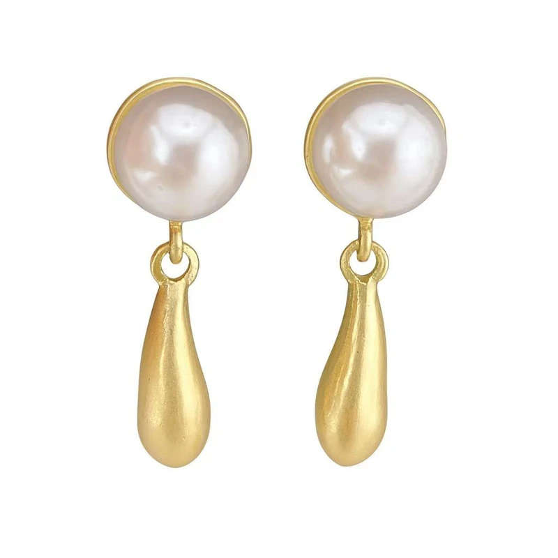 گوشواره میخی زنانه مدل مروارید و آویز اشکی مات